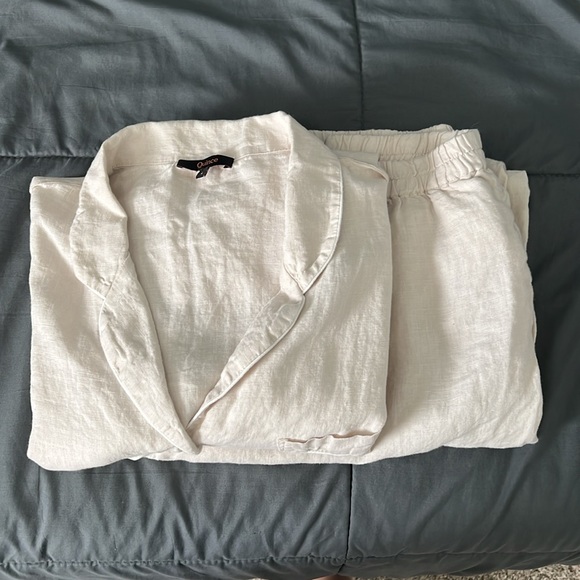 Quince Other - Quince Linen Long Sleeve Pajama Set Size Large